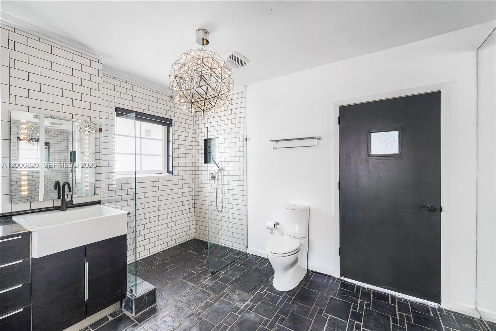 LINCOLN ROAD VILLAS CONDO - Residential