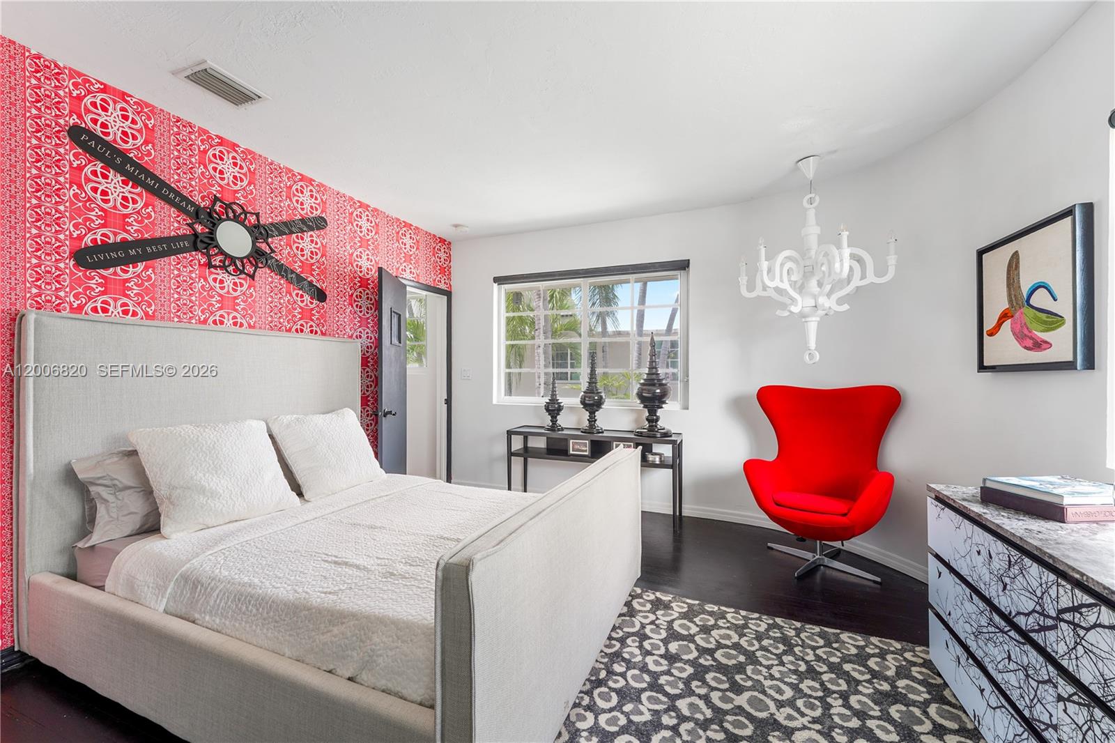 LINCOLN ROAD VILLAS CONDO - Residential