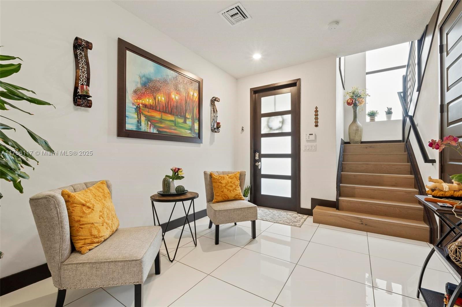 DUNNWOODY LAKE - Residential