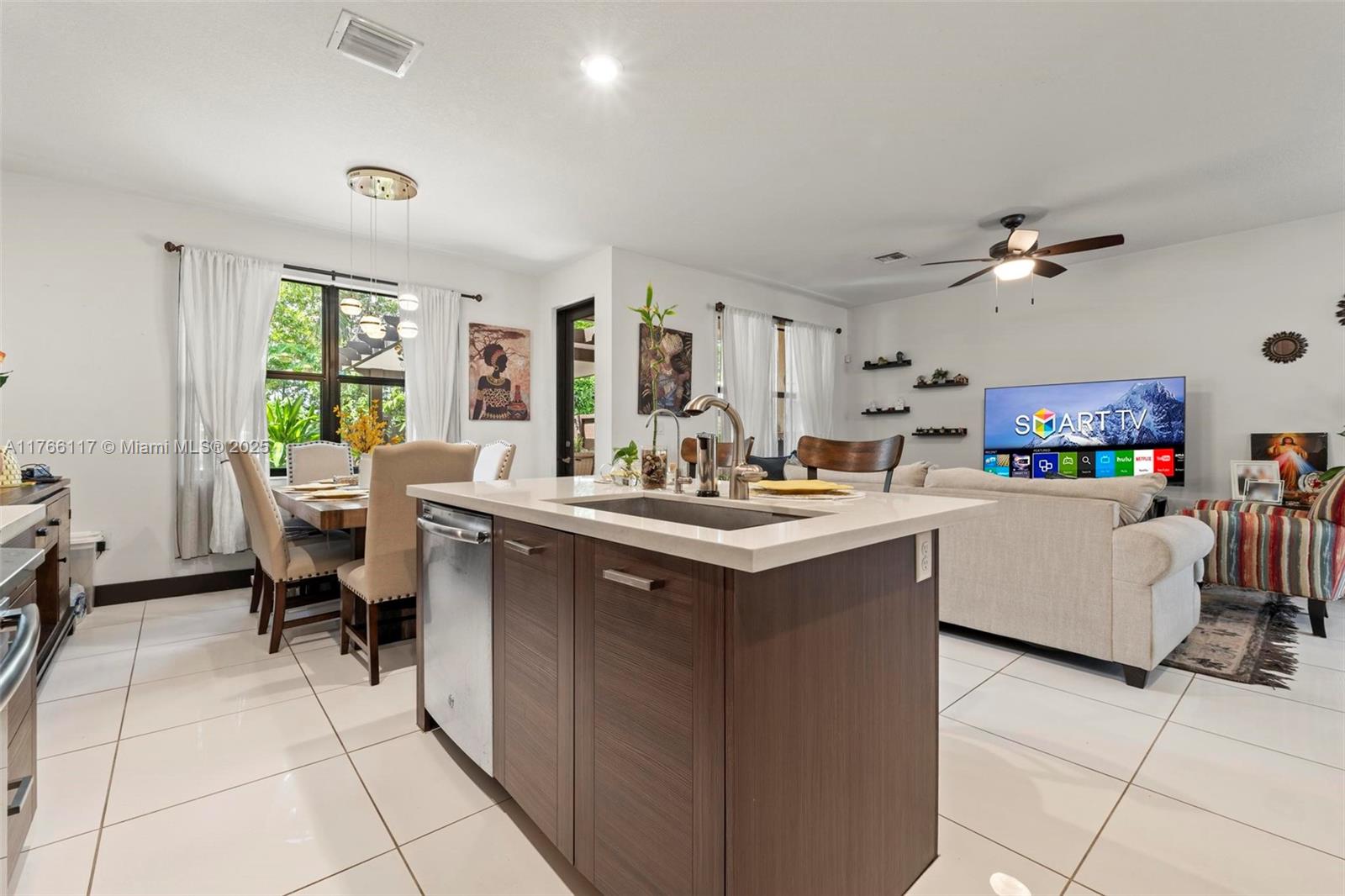 DUNNWOODY LAKE - Residential