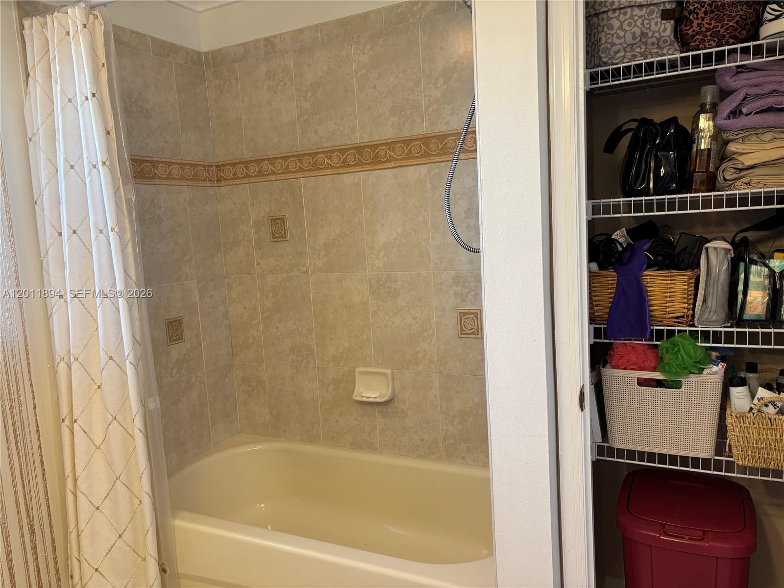 RIDGEVIEW ESTATES - Residential