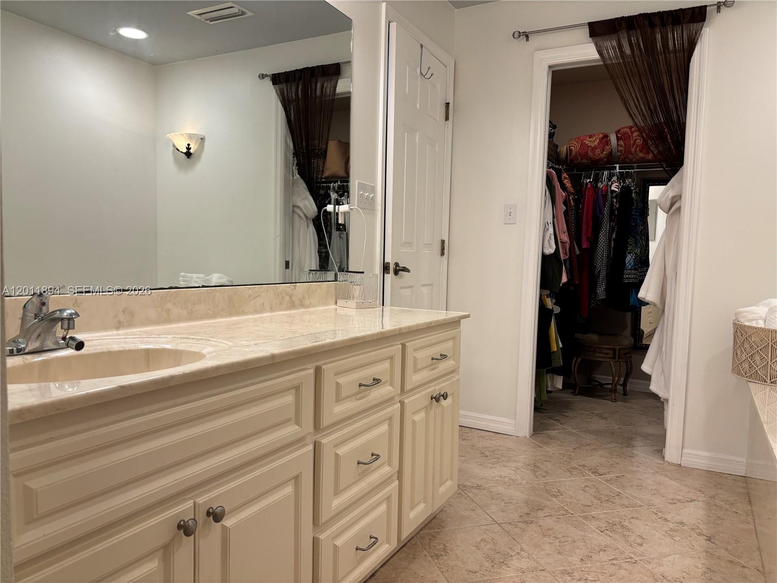 RIDGEVIEW ESTATES - Residential
