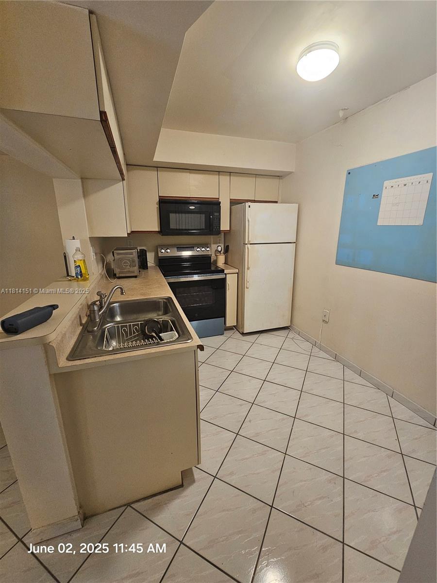 CELEBRATION POINT CONDO # - Residential Lease
