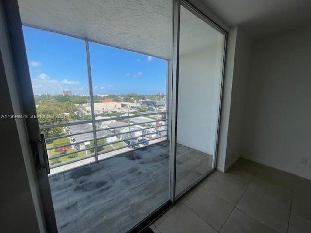 Photo of 1830 Dixieanna St #606, Hollywood, FL 33020 (MLS # A11994878)