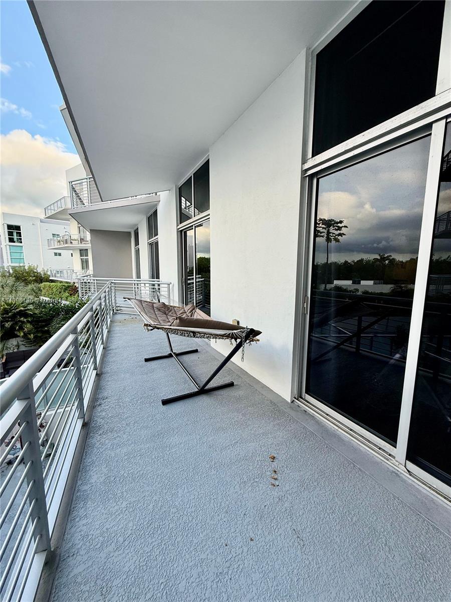 THE MERIDIAN CONDO - Residential Lease