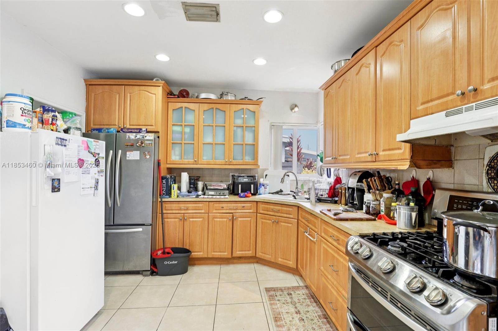 BEACH HEIGHTS - Residential