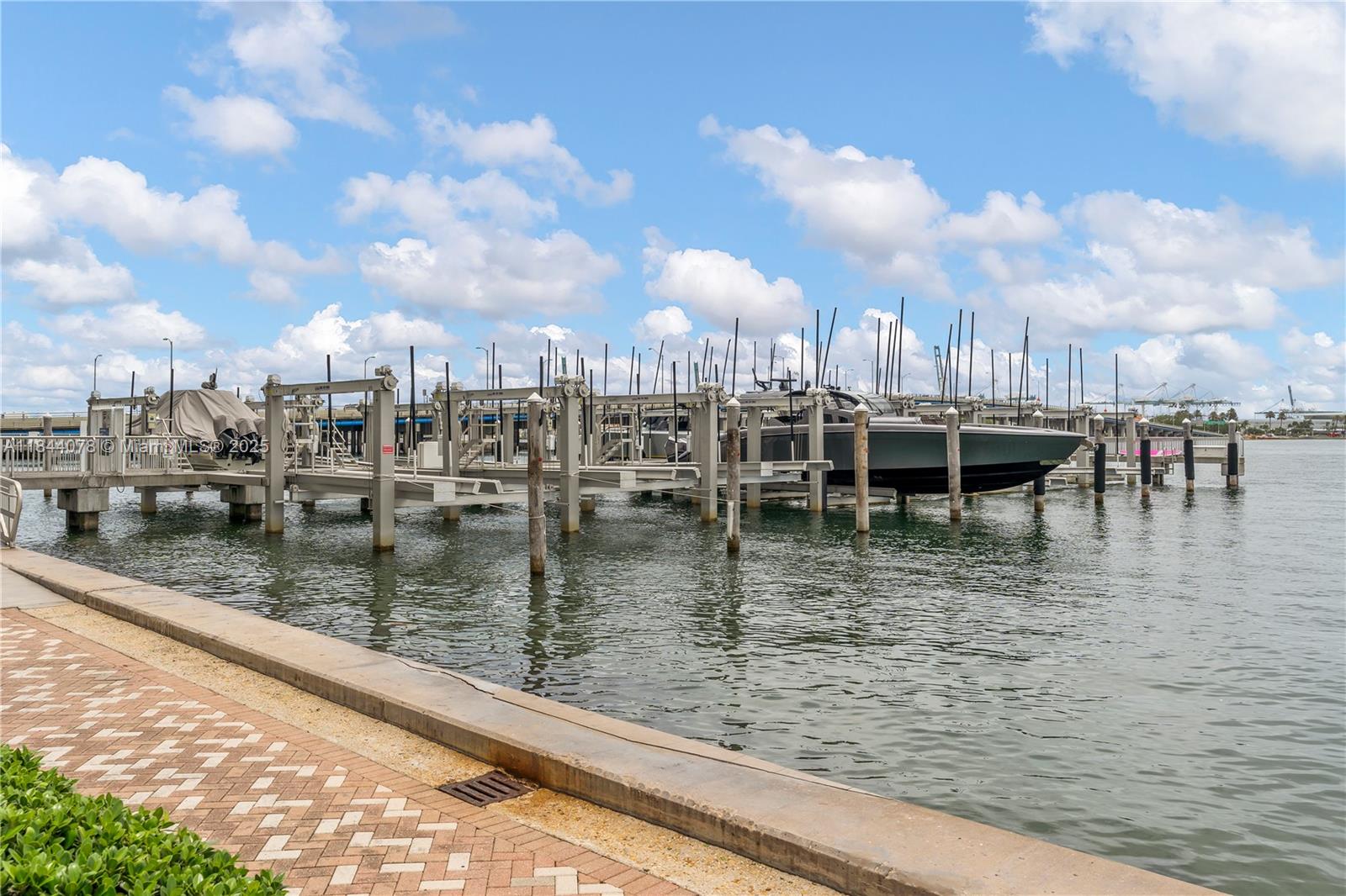 THE BENTLEY BAY CONDO - Residential