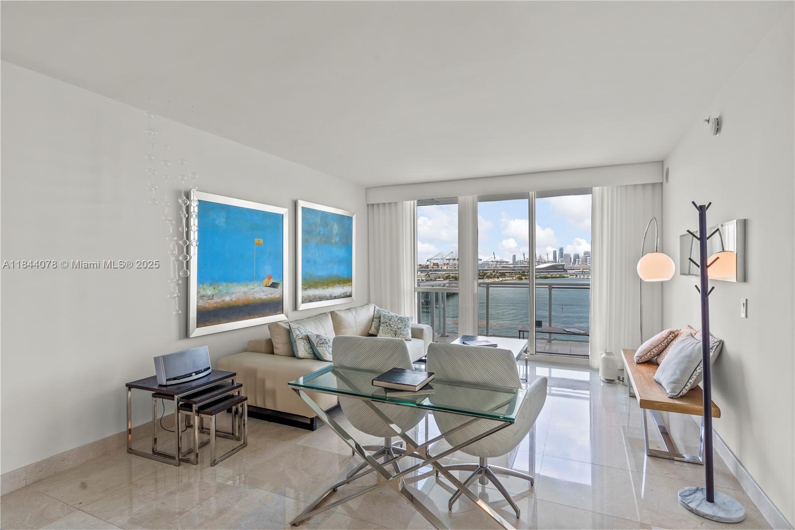 THE BENTLEY BAY CONDO - Residential