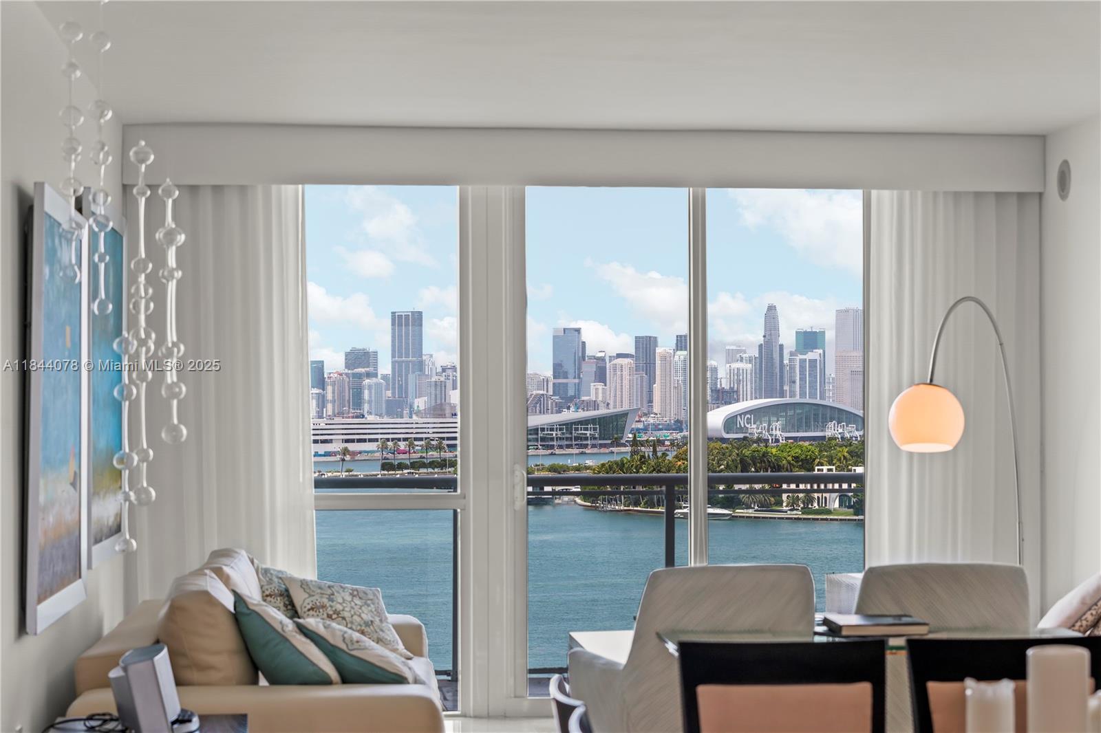 THE BENTLEY BAY CONDO - Residential