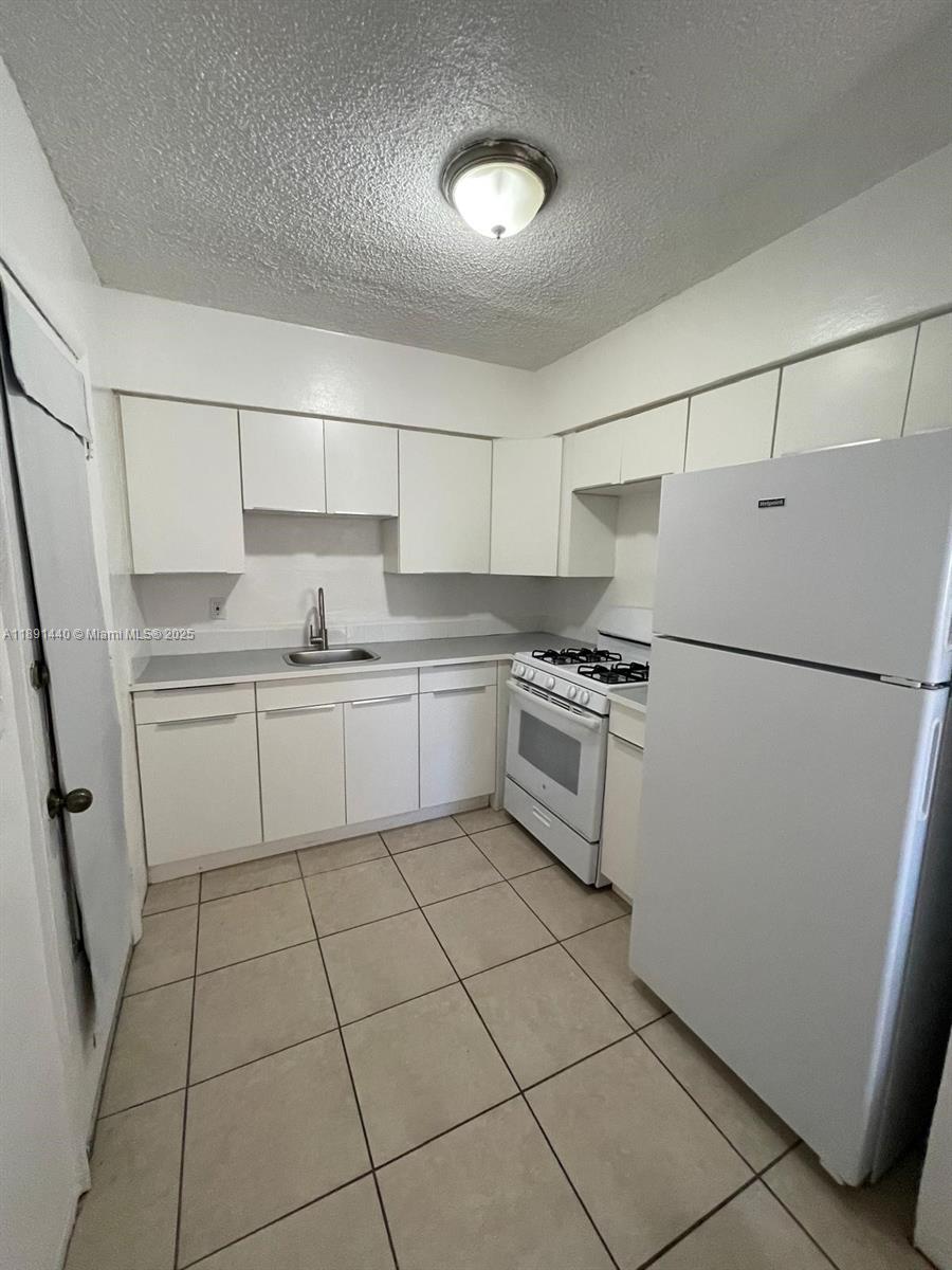 FULFORD BY THE SEA SEC D - Residential Lease