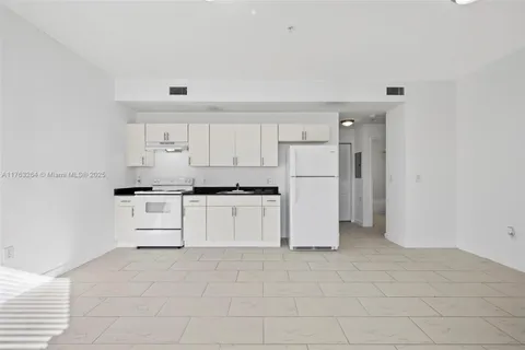 MLS: A11763264