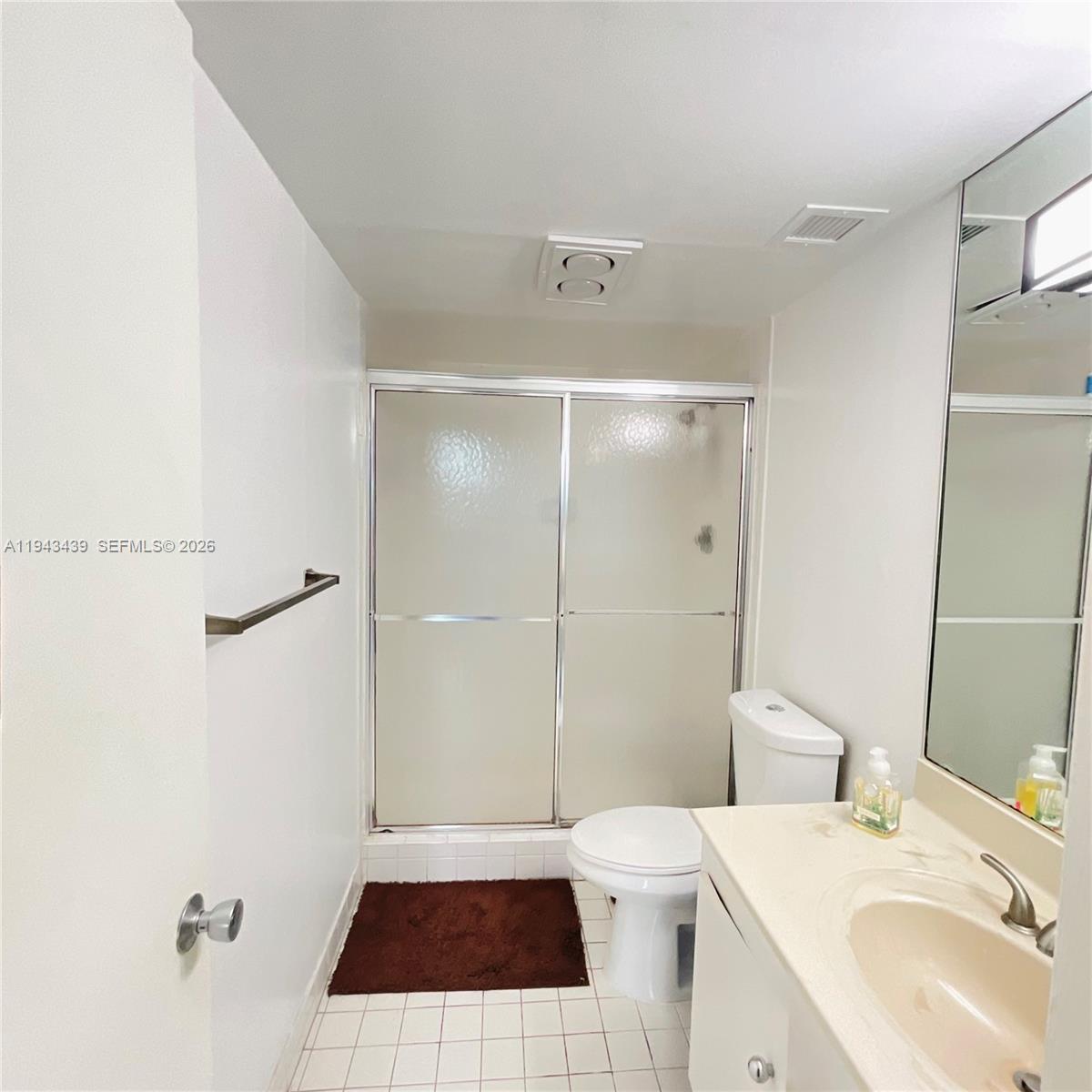 HILLCREST EAST NO 20 COND - Residential