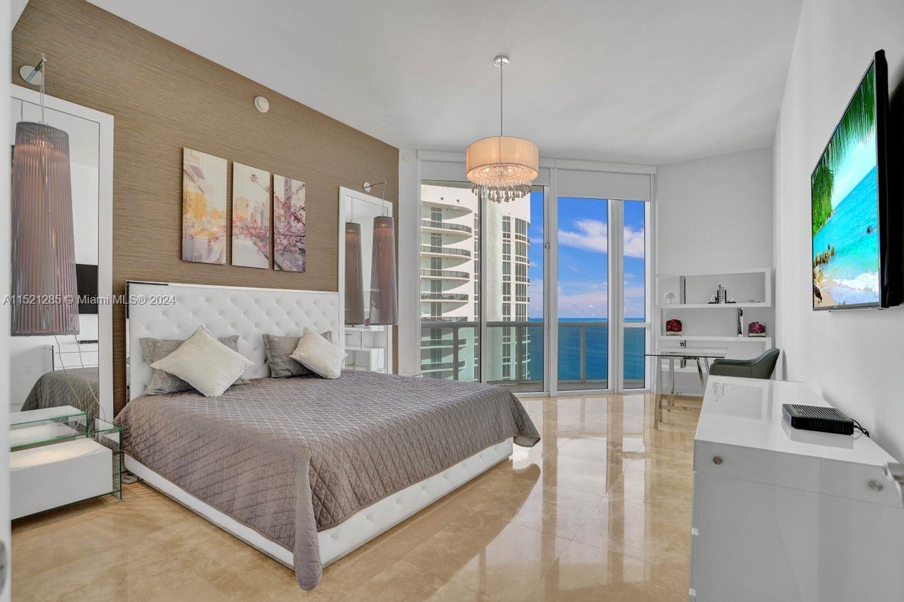 TDR TOWER III CONDO - Residential