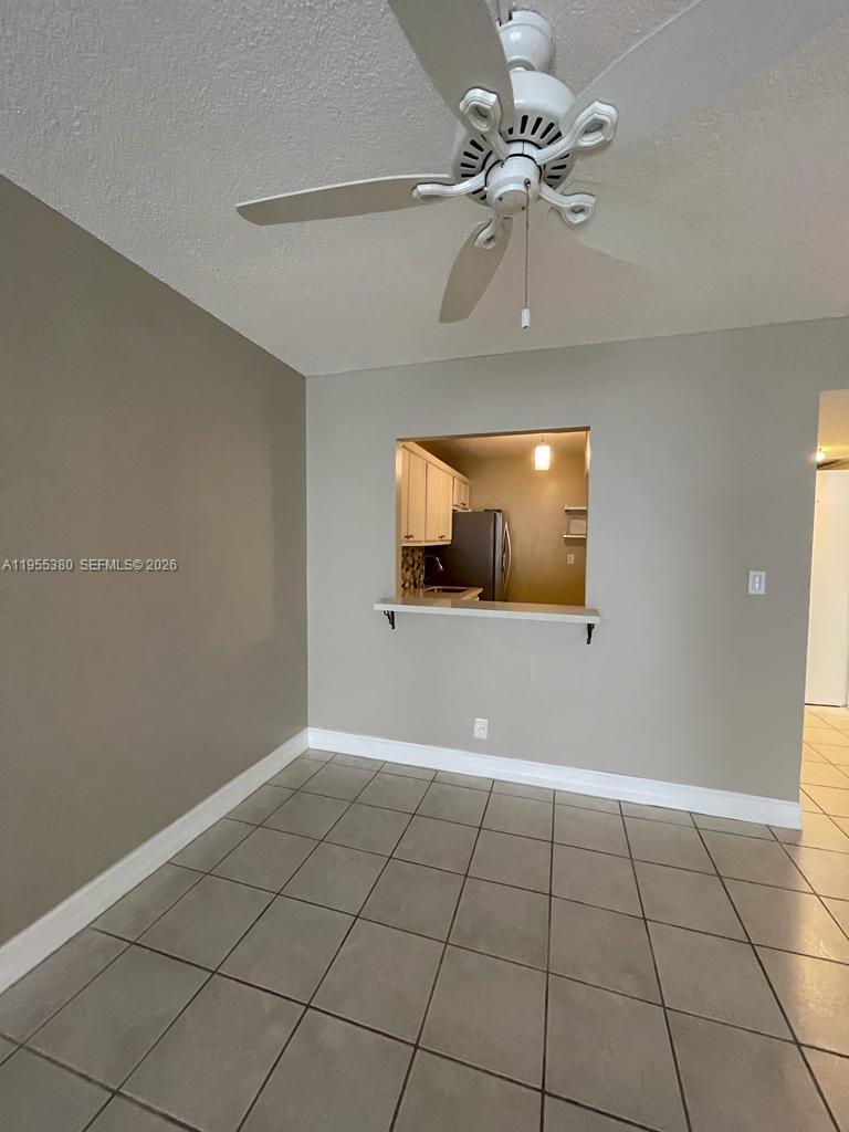 1000 Parkview Dr 1016