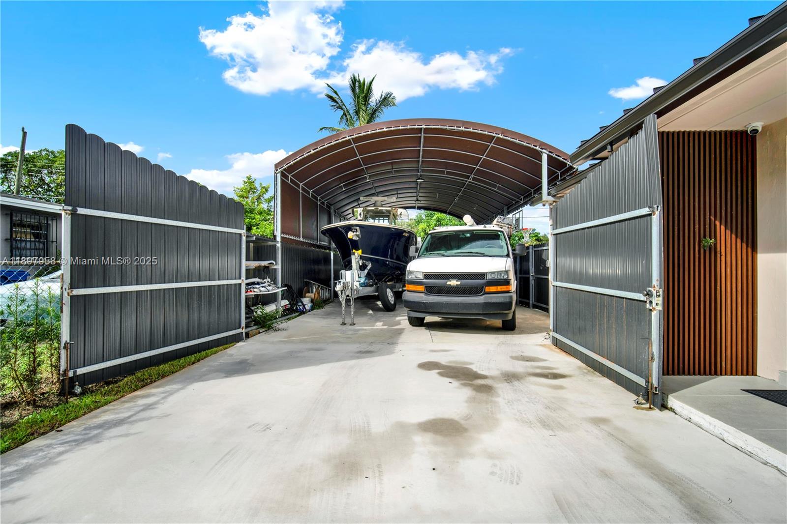RIVERDALE ESTATES SEC 2 - Residential