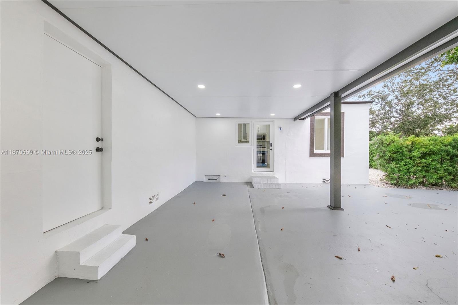 HAZELTON PARK - Residential