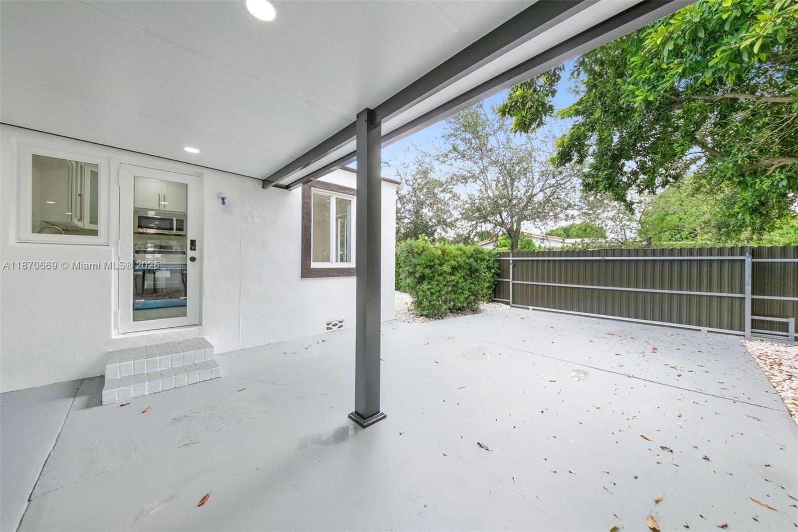 HAZELTON PARK - Residential