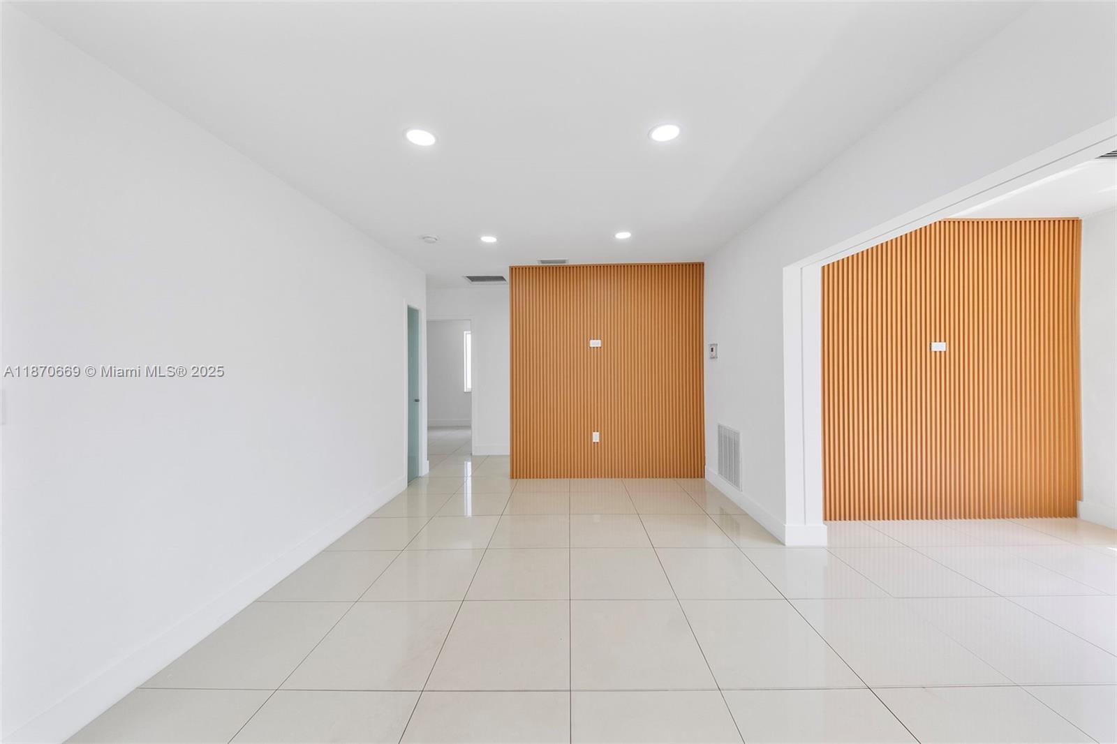 HAZELTON PARK - Residential