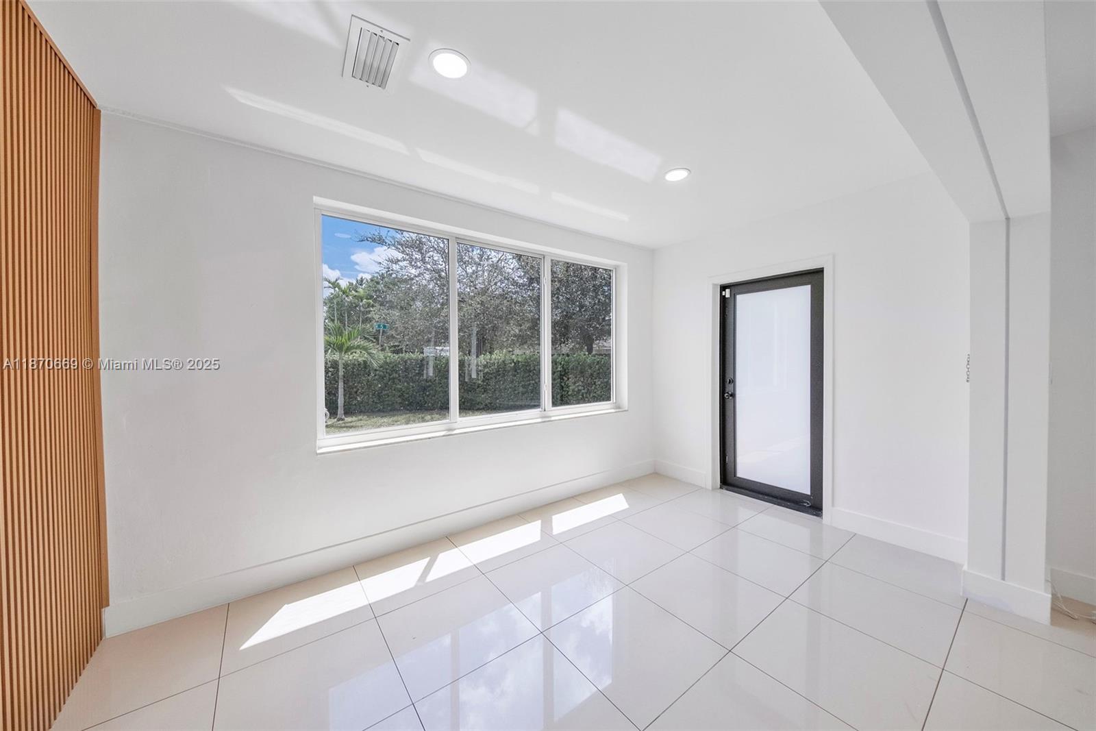 HAZELTON PARK - Residential