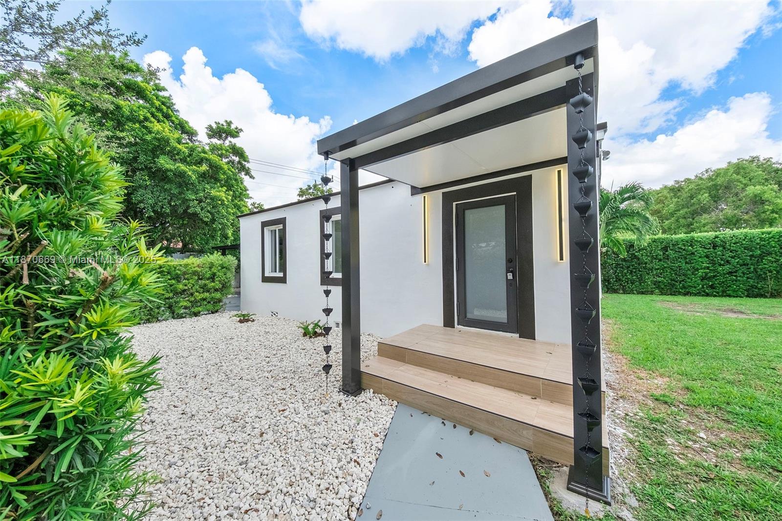 HAZELTON PARK - Residential