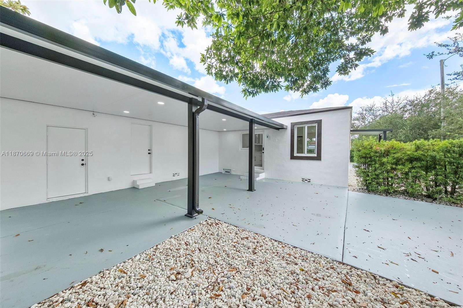 HAZELTON PARK - Residential