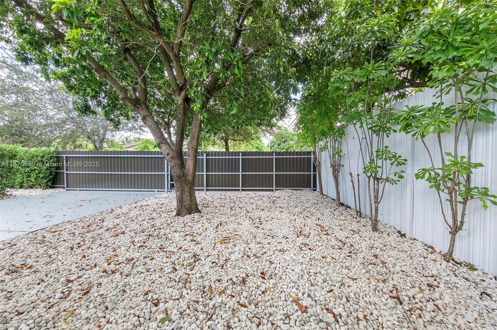 HAZELTON PARK - Residential