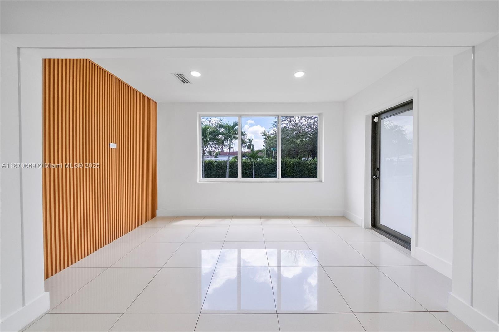 HAZELTON PARK - Residential