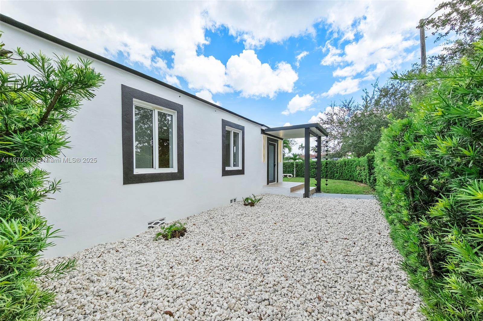 HAZELTON PARK - Residential