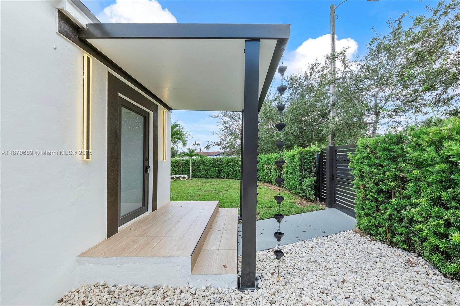 HAZELTON PARK - Residential