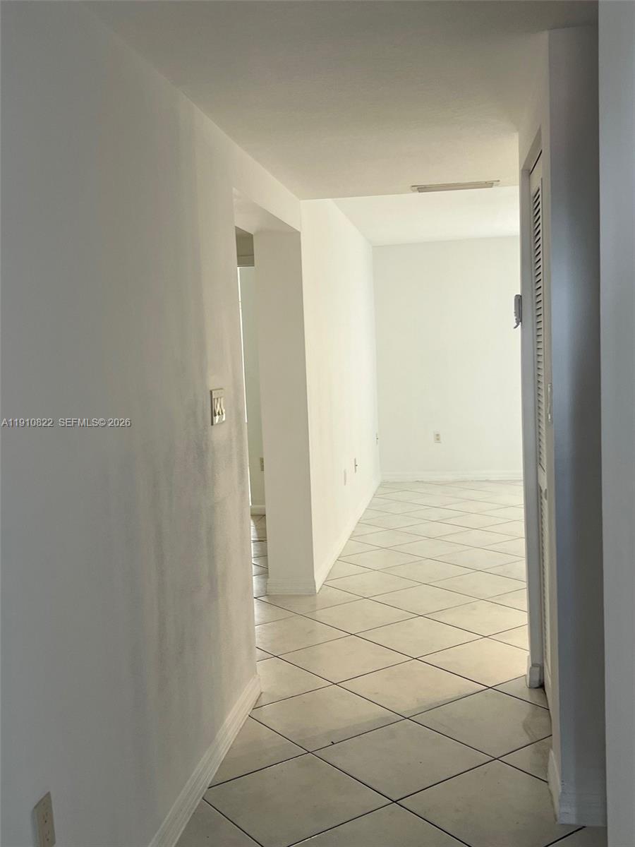 THE SHAMROCK CONDO - Residential