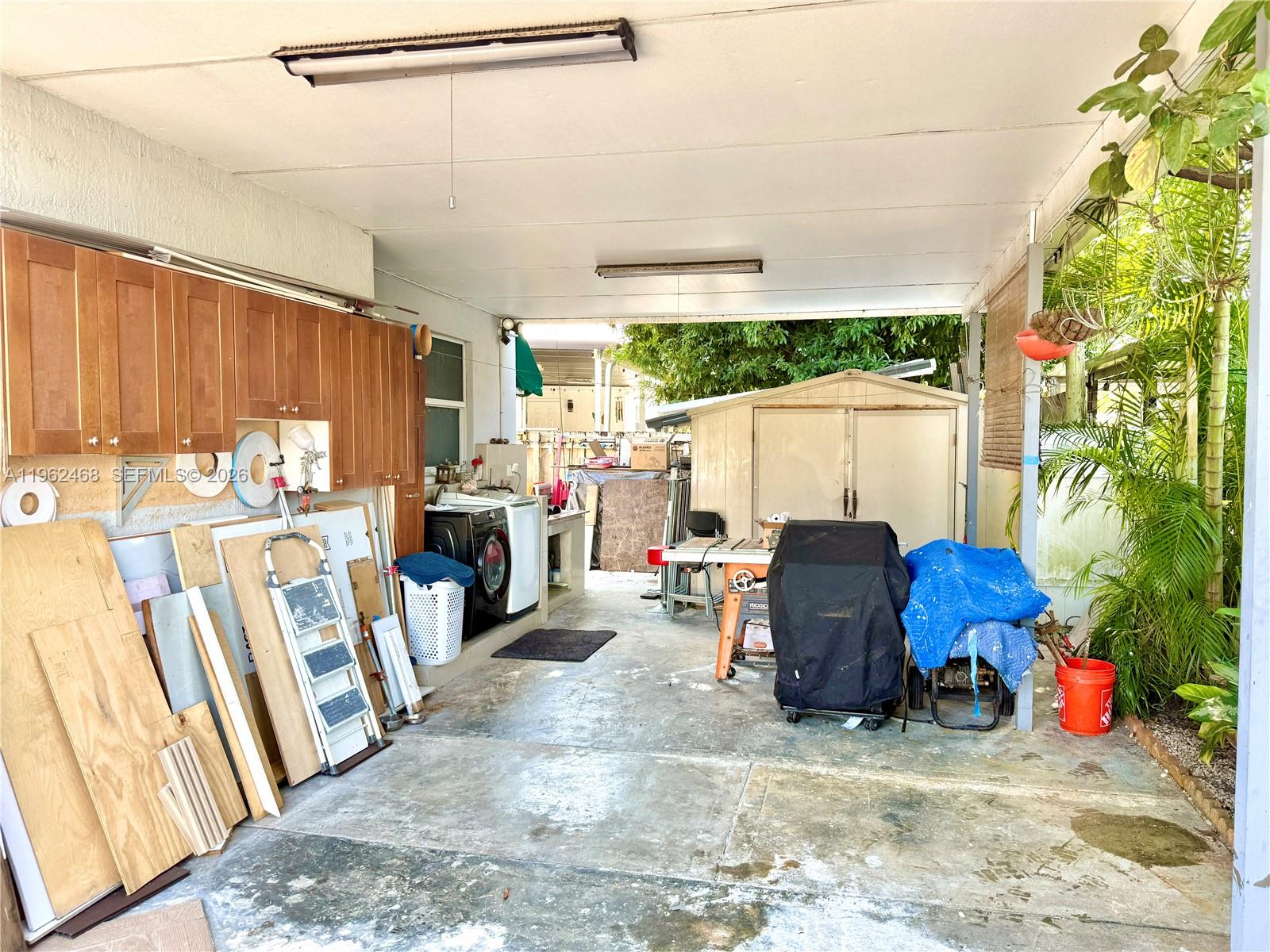 FLAGAMI 1ST ADDN - Residential