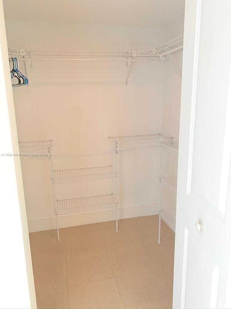 TAO SAWGRASS CONDOMINIUM - Residential