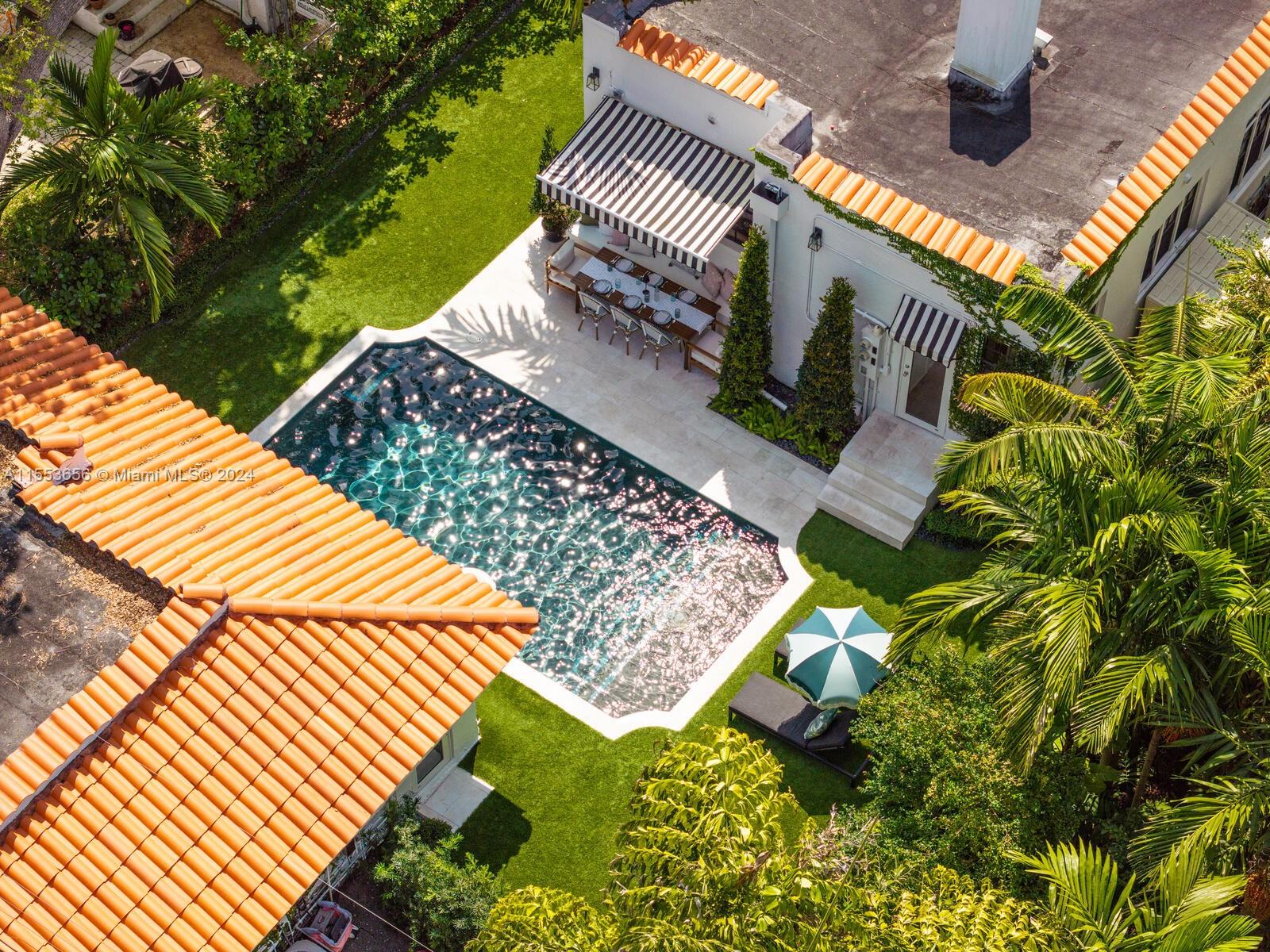 WATERSEDGE - Residential