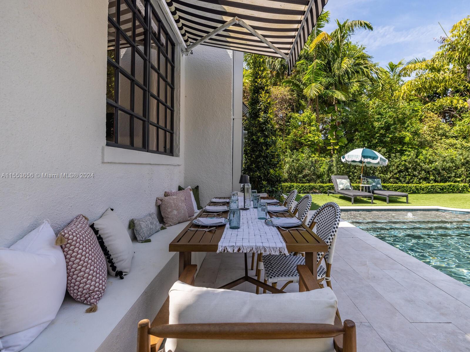 WATERSEDGE - Residential