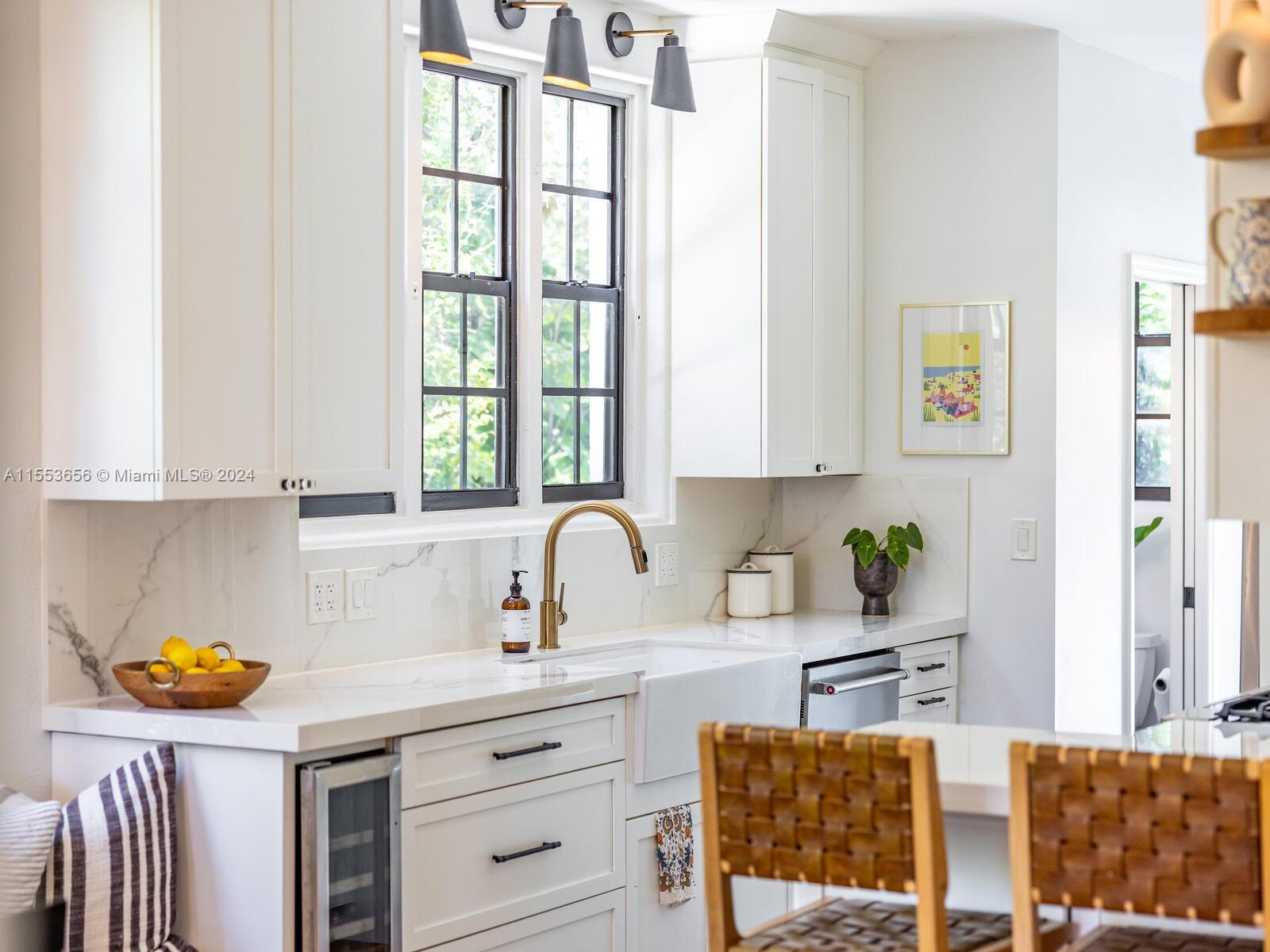 WATERSEDGE - Residential