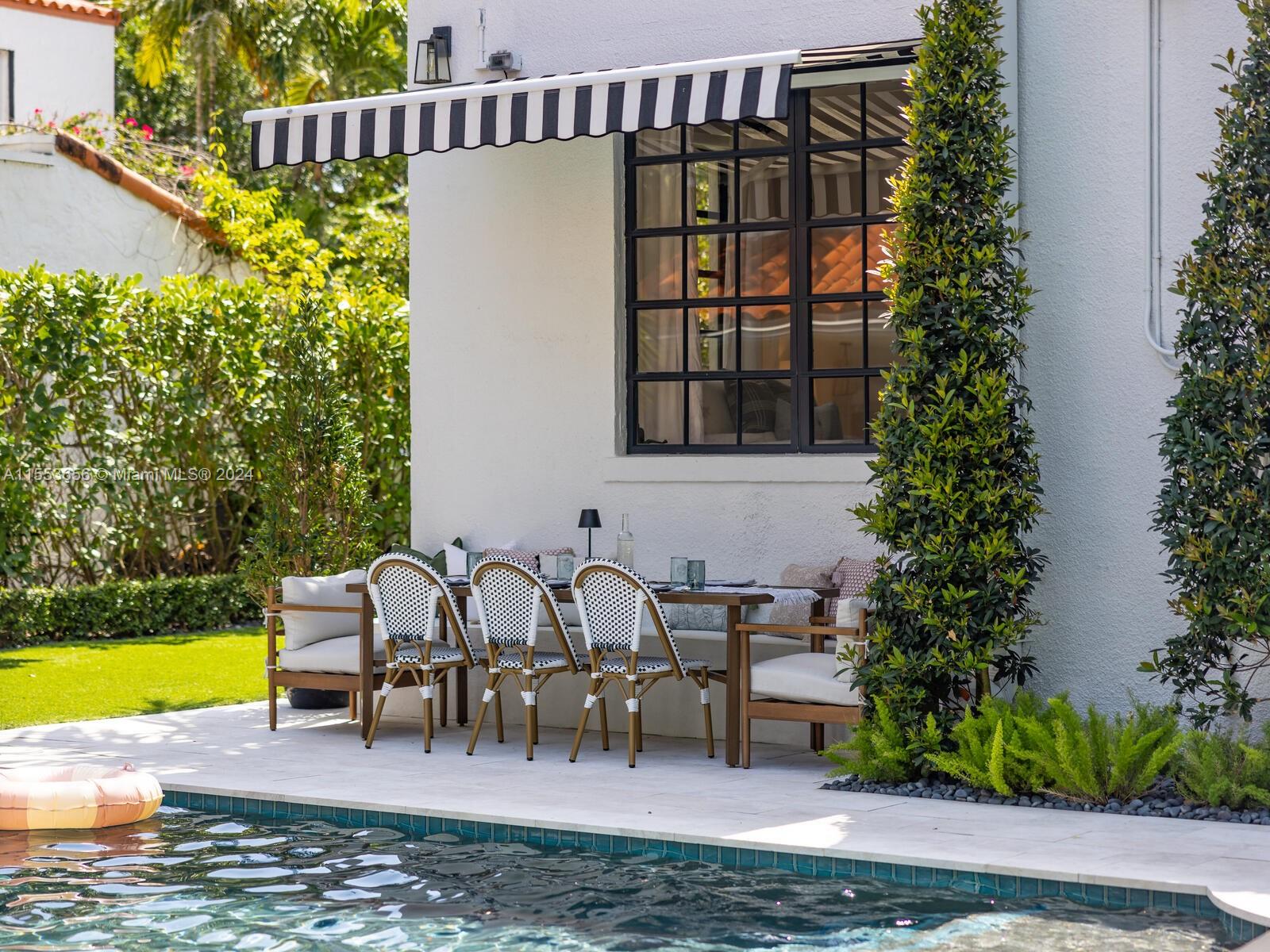 WATERSEDGE - Residential