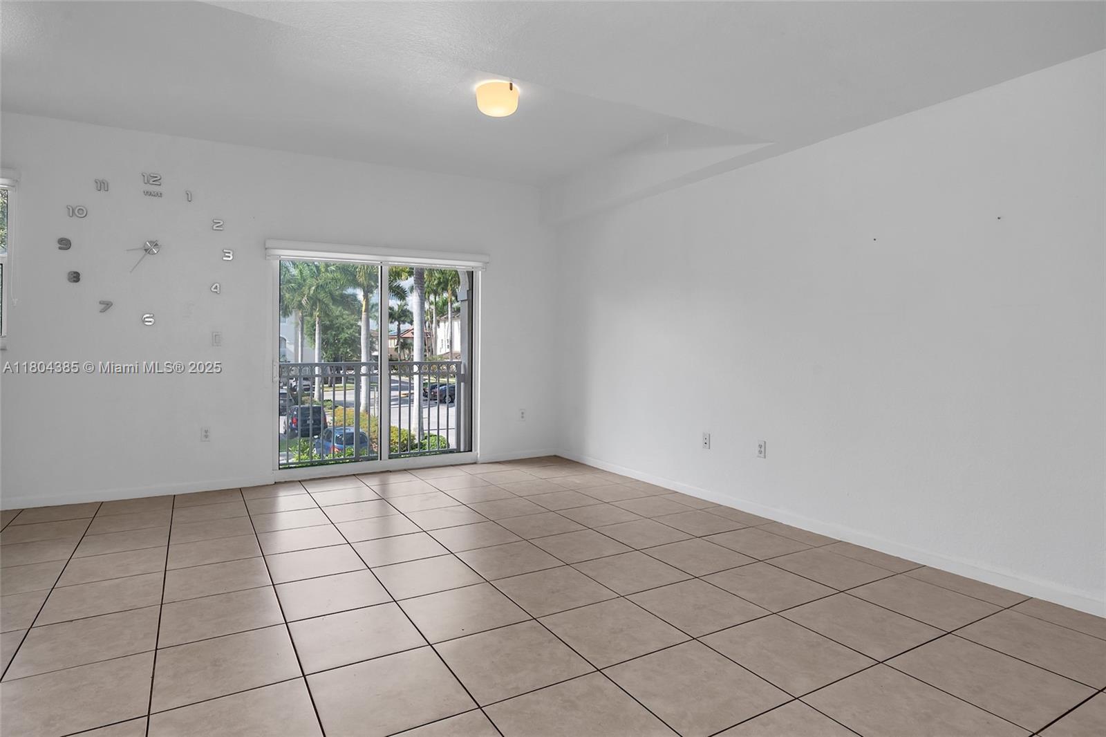 11403 NW 89th St 203