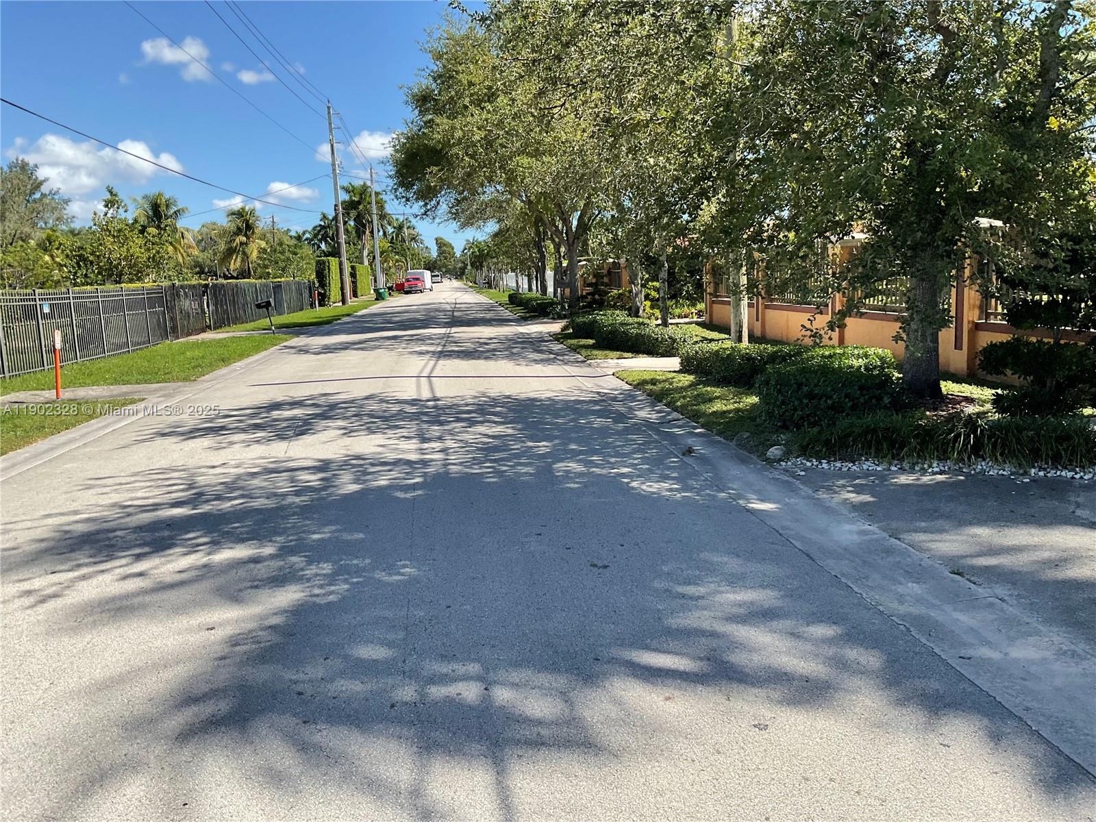 BIRD ROAD FARMSITES - Residential Lease