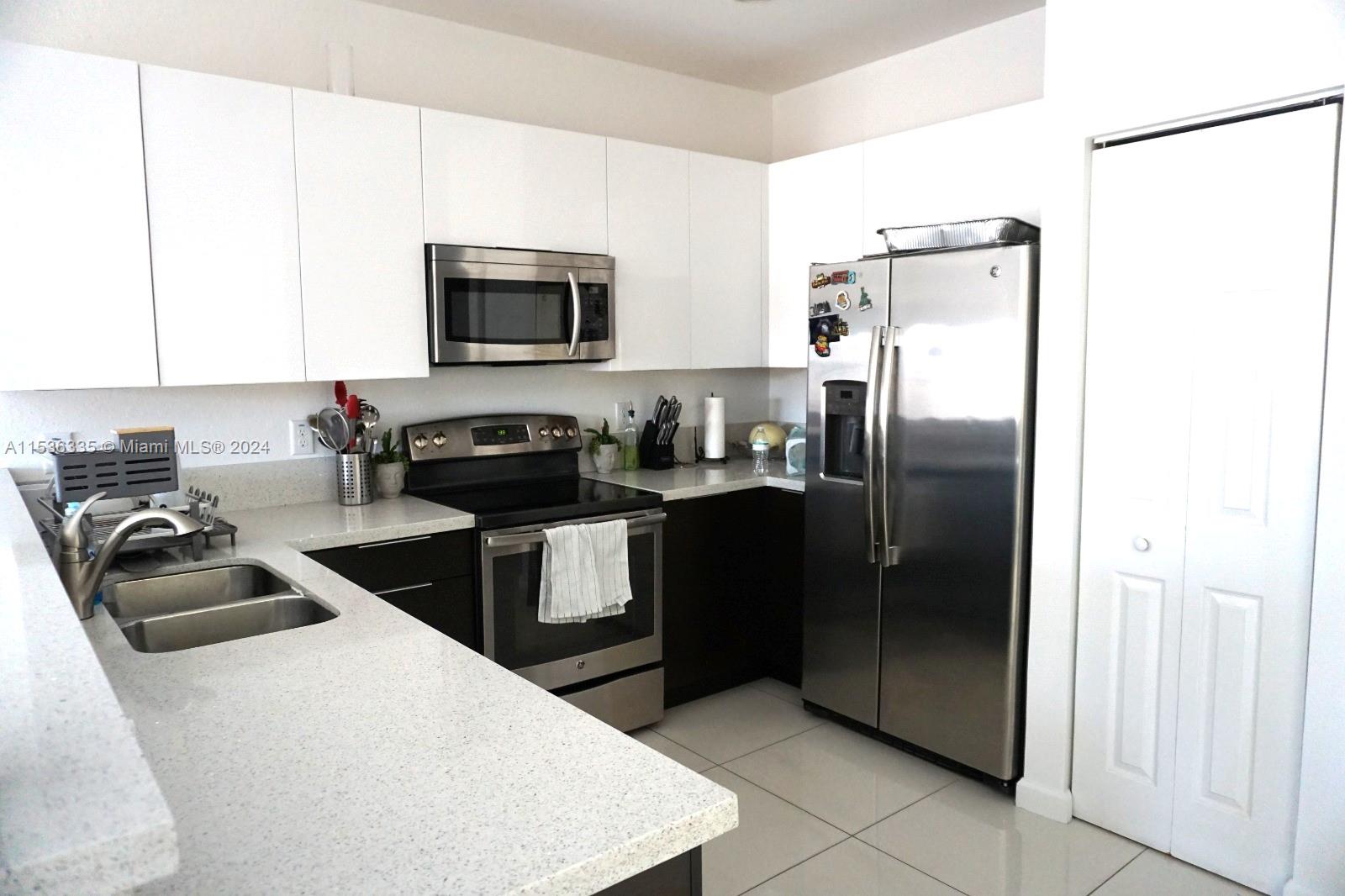 GRAND BAY NORTH - Residential