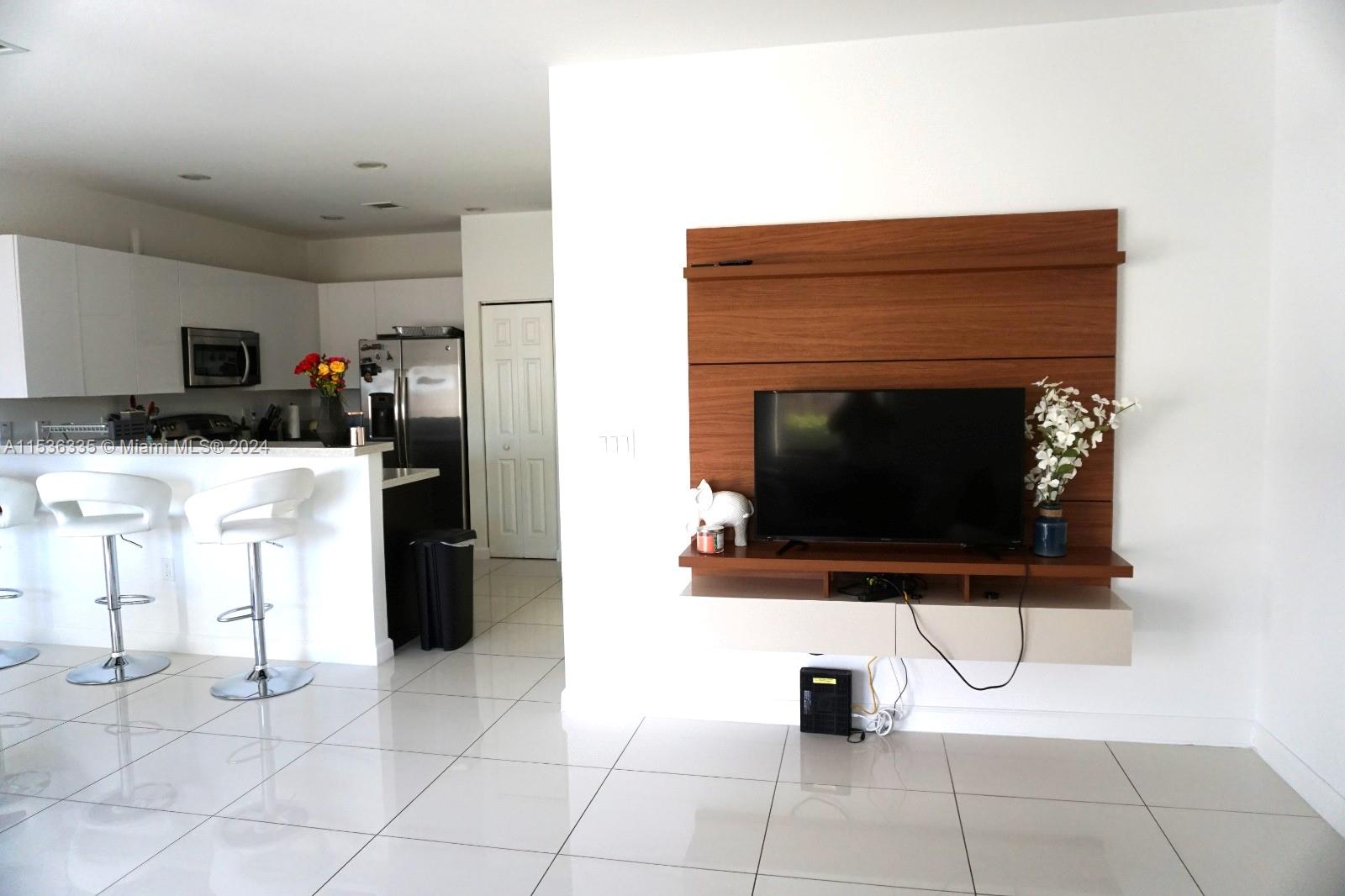 GRAND BAY NORTH - Residential