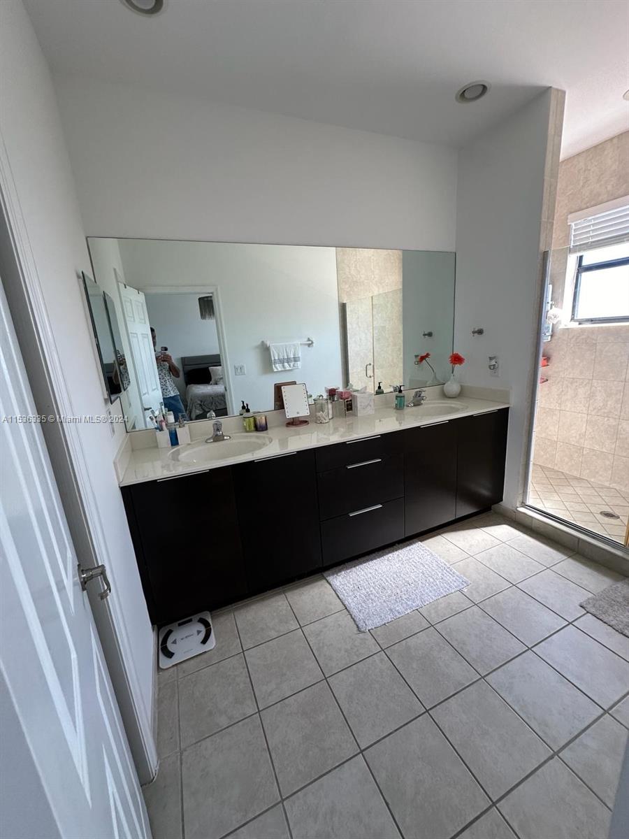 GRAND BAY NORTH - Residential