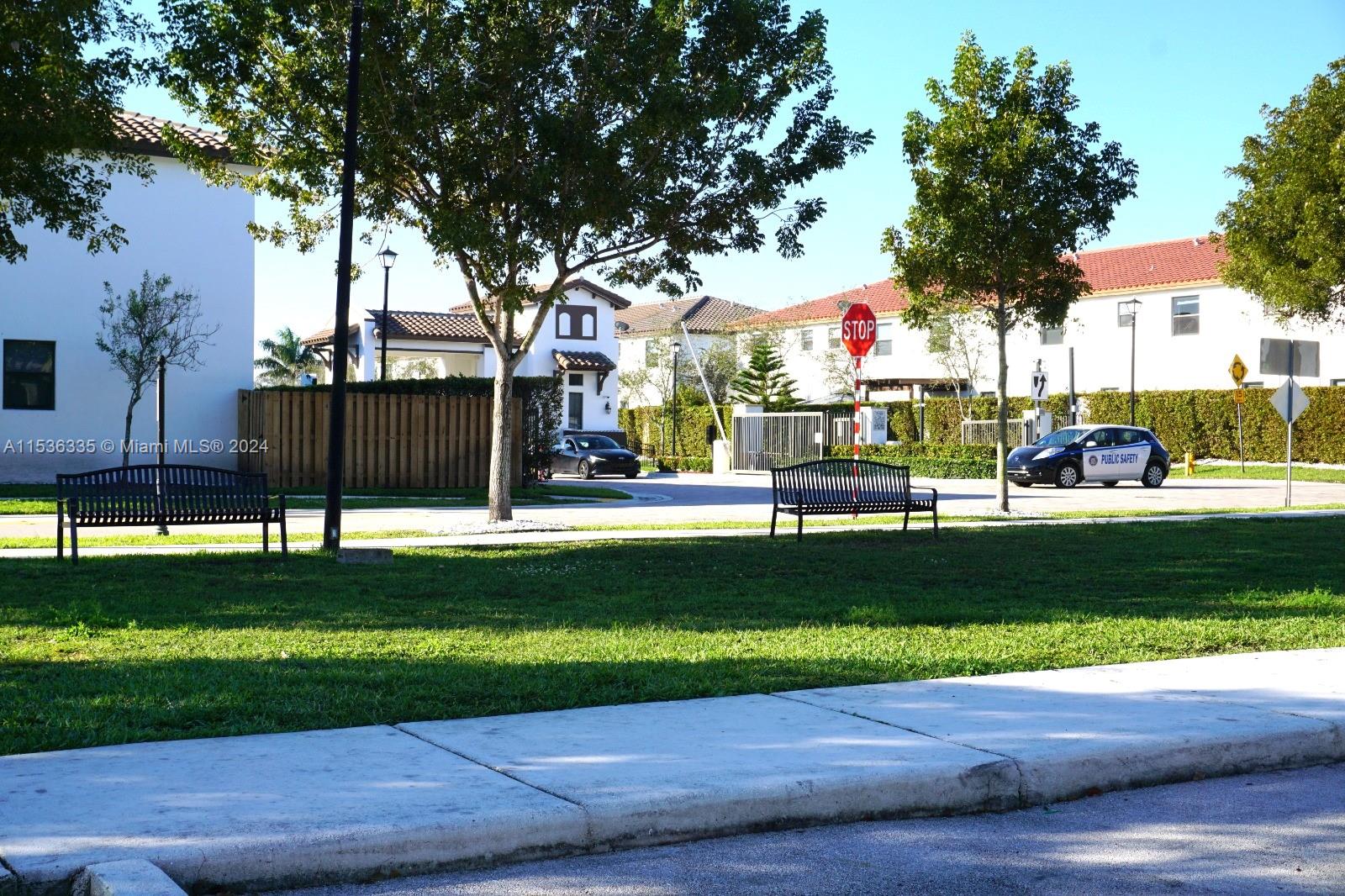 GRAND BAY NORTH - Residential