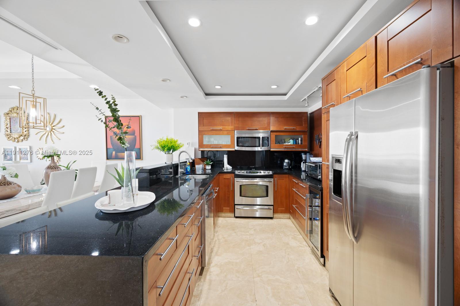 ARLEN BEACH CONDO - Residential Lease