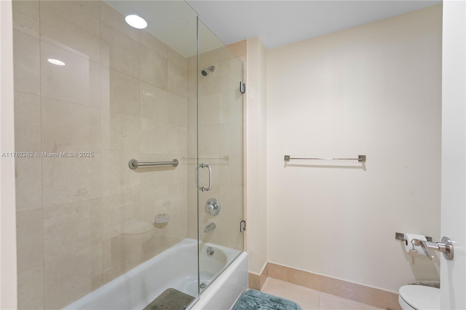 ATLANTIC II AT THE POINT - Residential