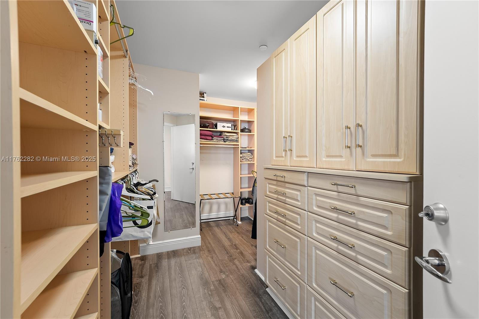 ATLANTIC II AT THE POINT - Residential