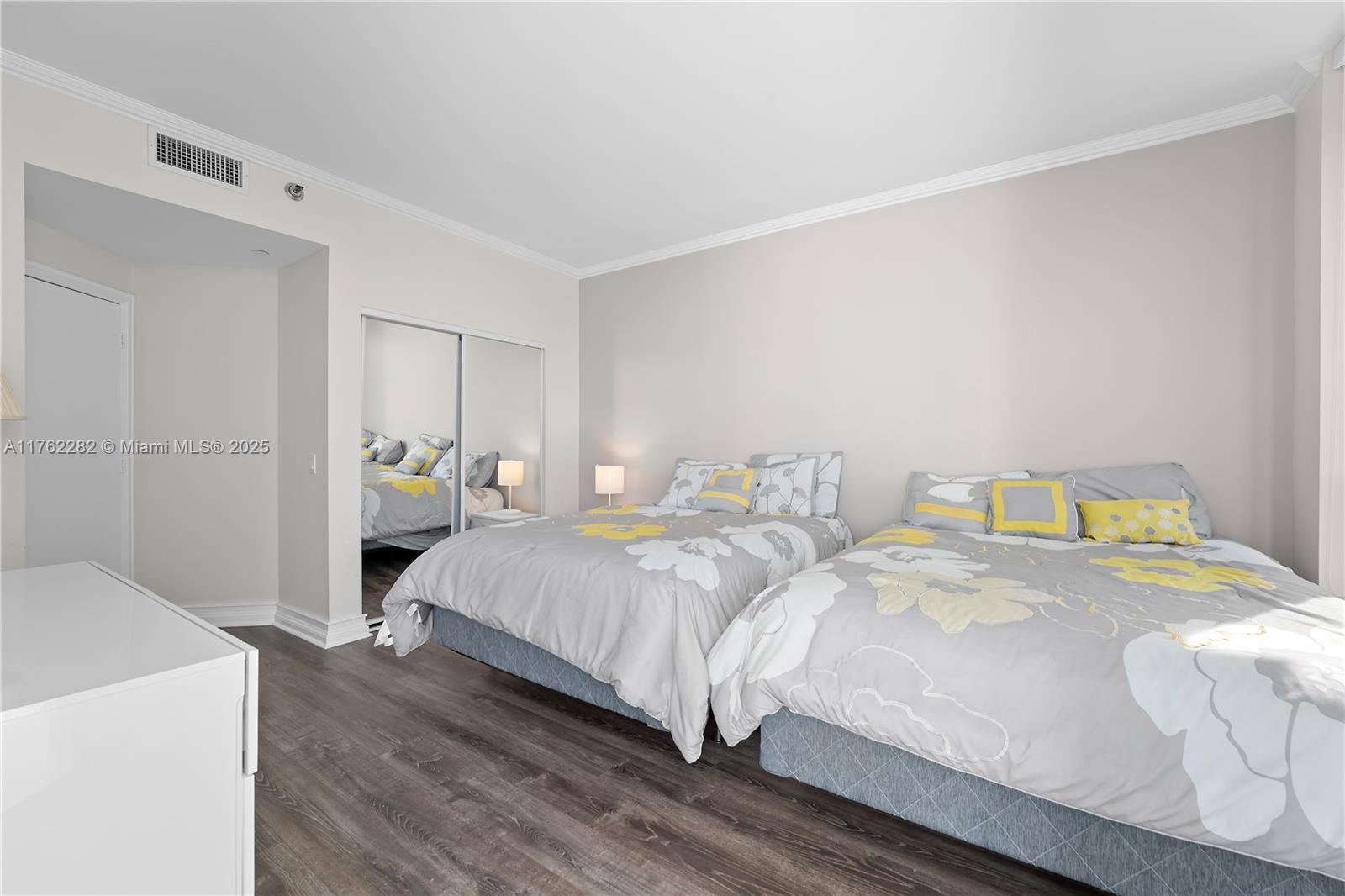 ATLANTIC II AT THE POINT - Residential