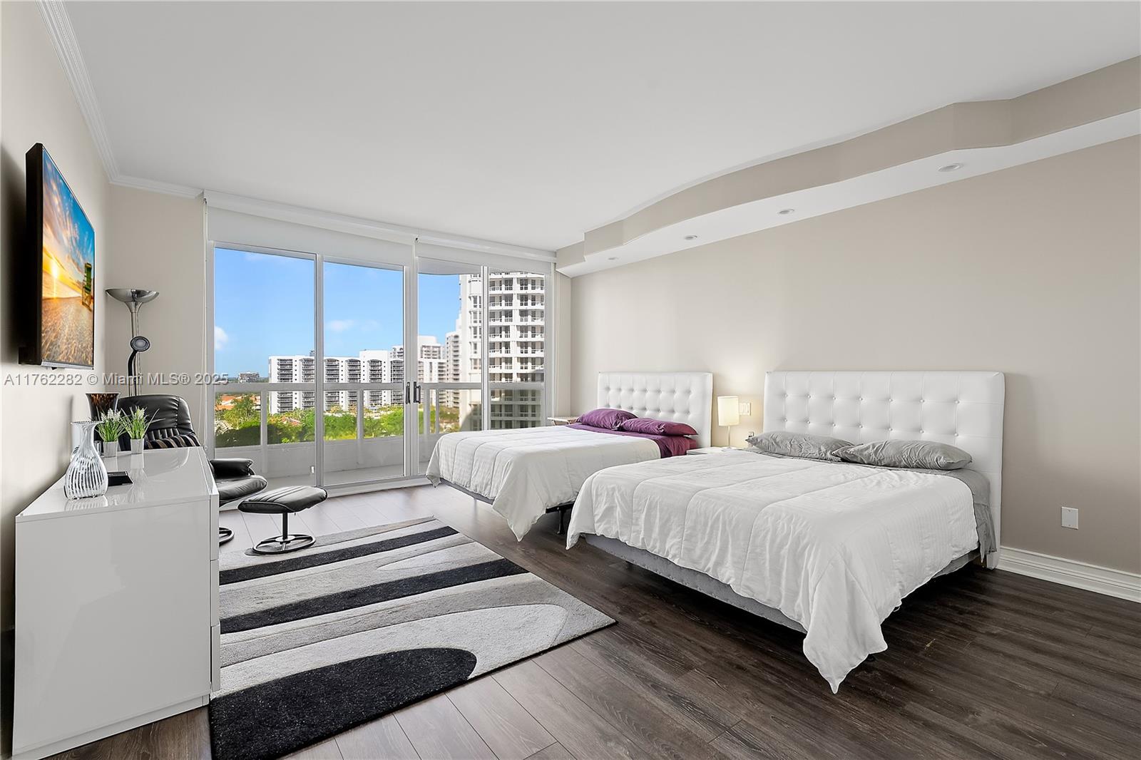 ATLANTIC II AT THE POINT - Residential