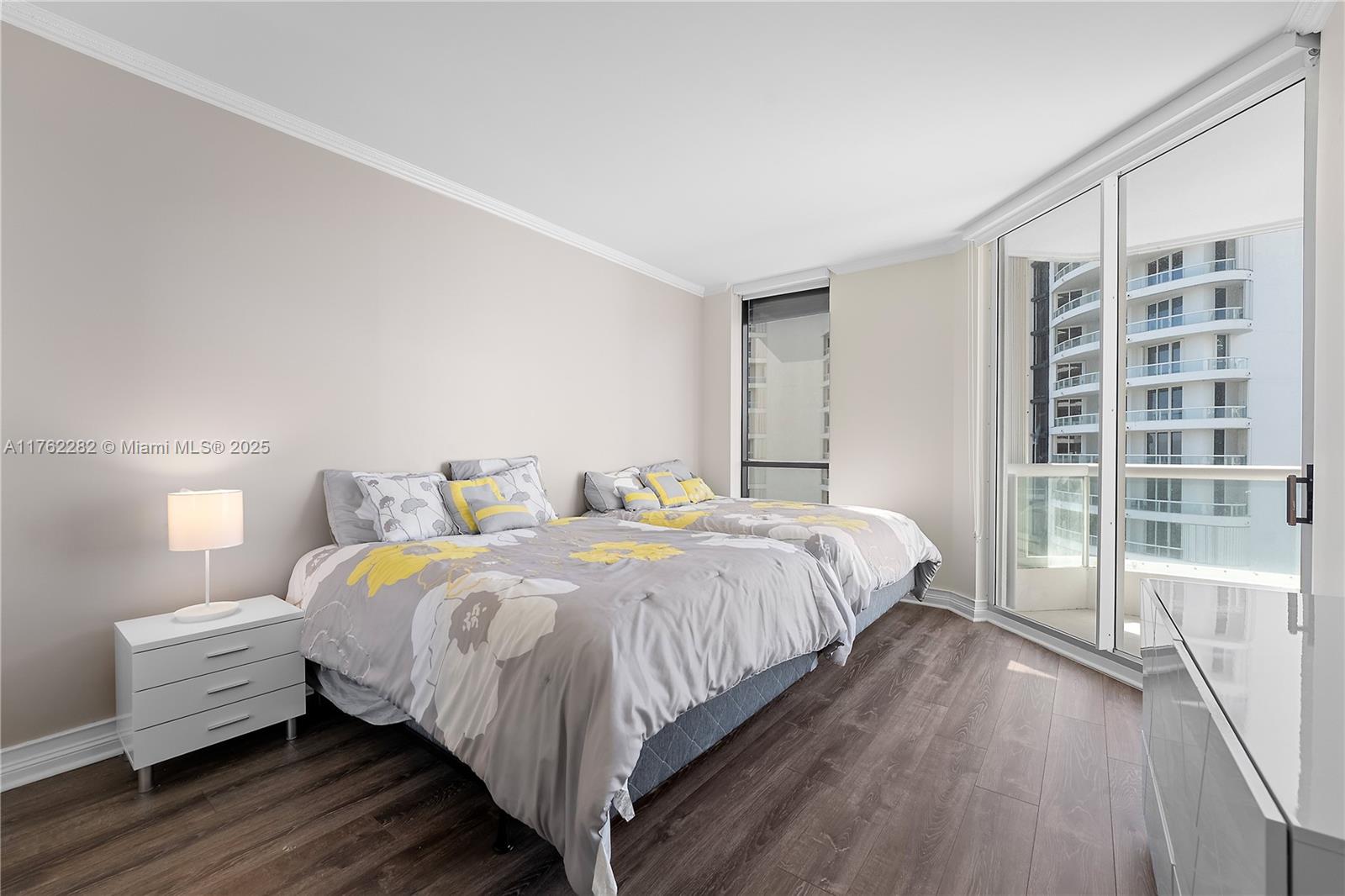 ATLANTIC II AT THE POINT - Residential