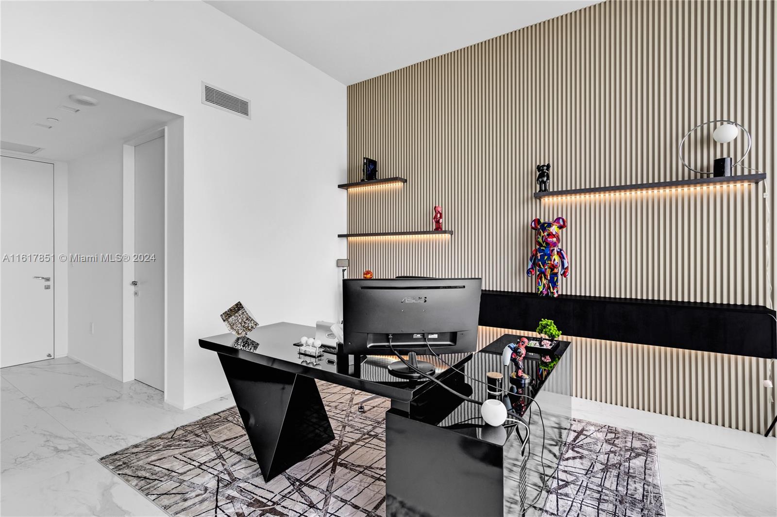 ONE THOUSAND MUSEUM CONDO - Residential