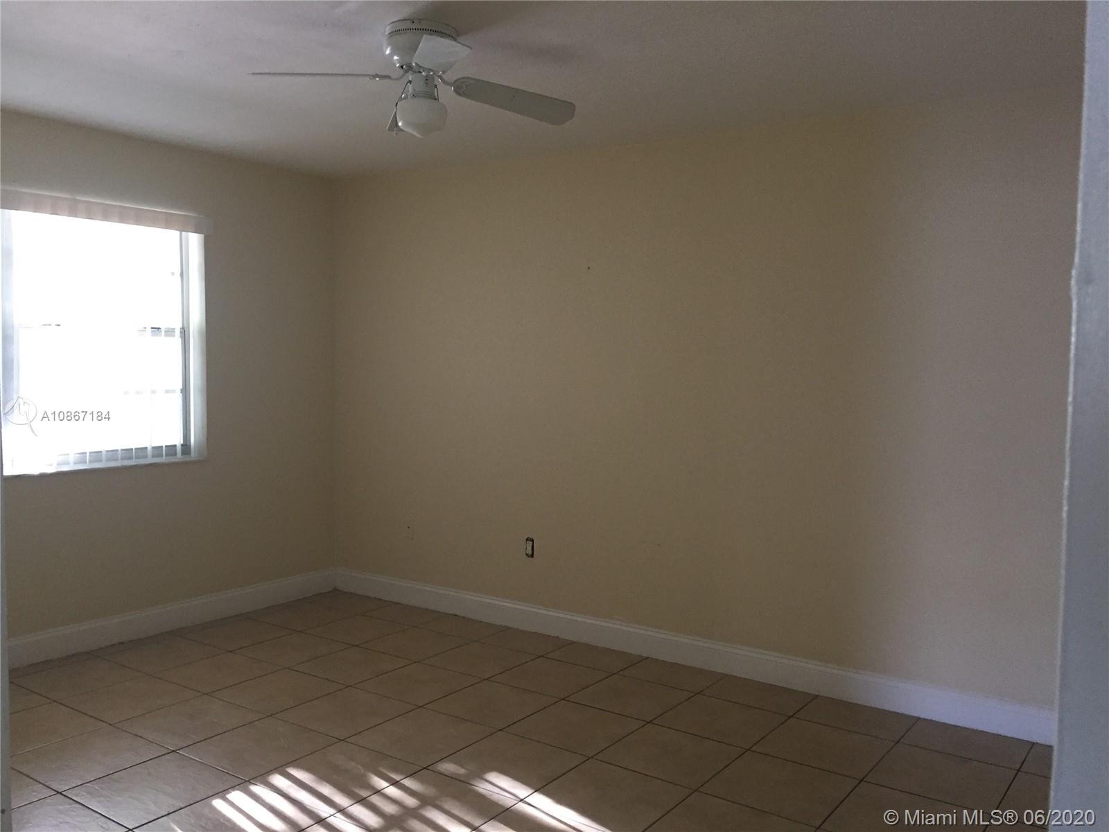 TENNIS VIEW CONDO PH I - Residential Lease